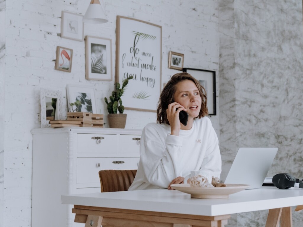 Whatsapp Business: vantagens e desvantagens que você precisa avaliar - Socialmaker